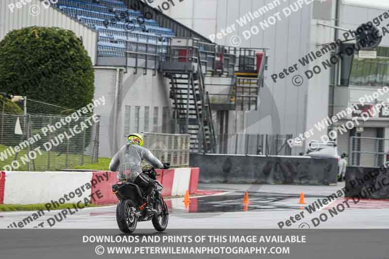 donington no limits trackday;donington park photographs;donington trackday photographs;no limits trackdays;peter wileman photography;trackday digital images;trackday photos